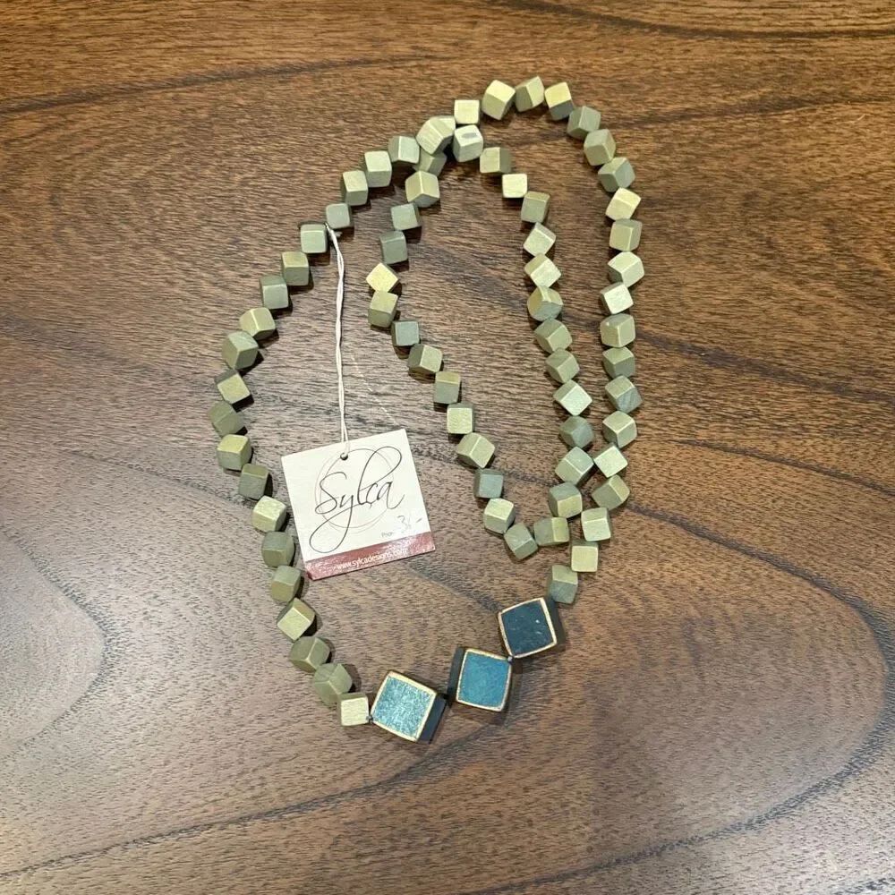 Sylca Wooden Beaded Boho Necklace